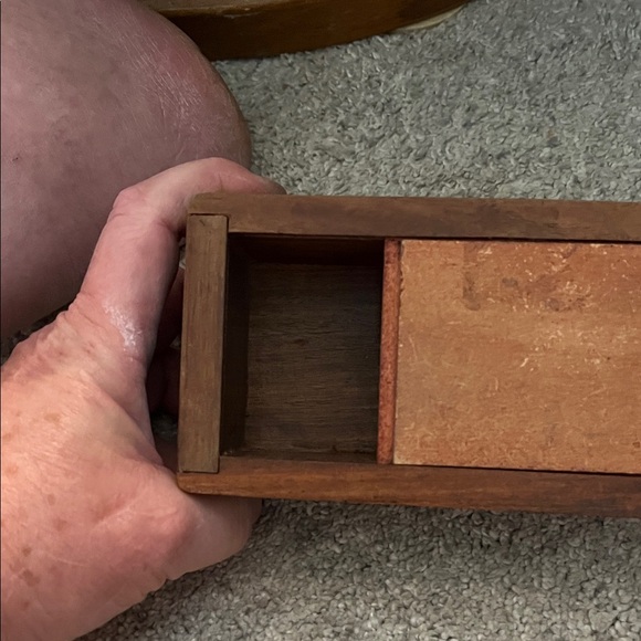 Floral Carved Wood Box - Picture 4 of 4